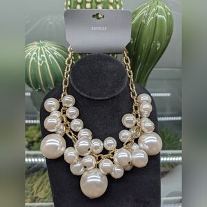 Express Gold and White Pearl Necklace